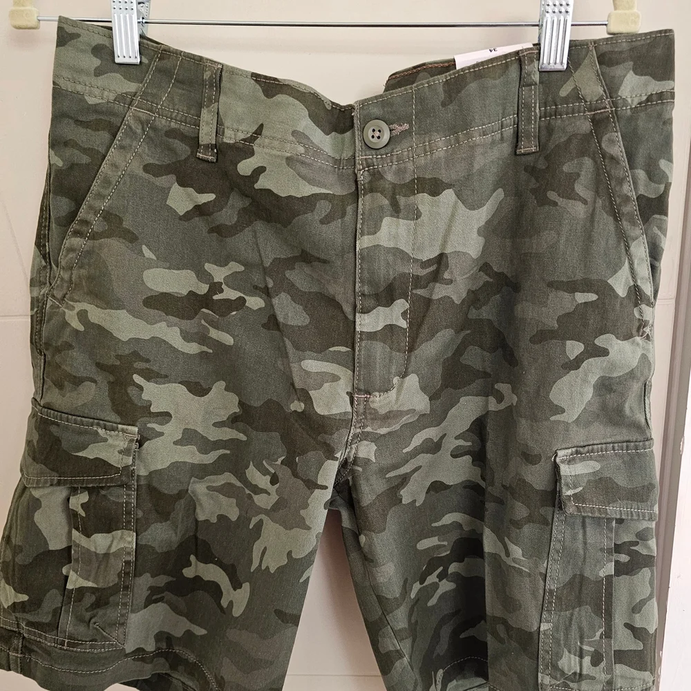 George Green Camouflage Cargo Shorts - Picture 4 of 5